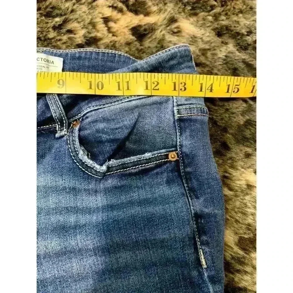 BKE Jeans Women's 26 Victoria Universal Fit Mid Rise Skinny Distressed pocket - Picture 4 of 9